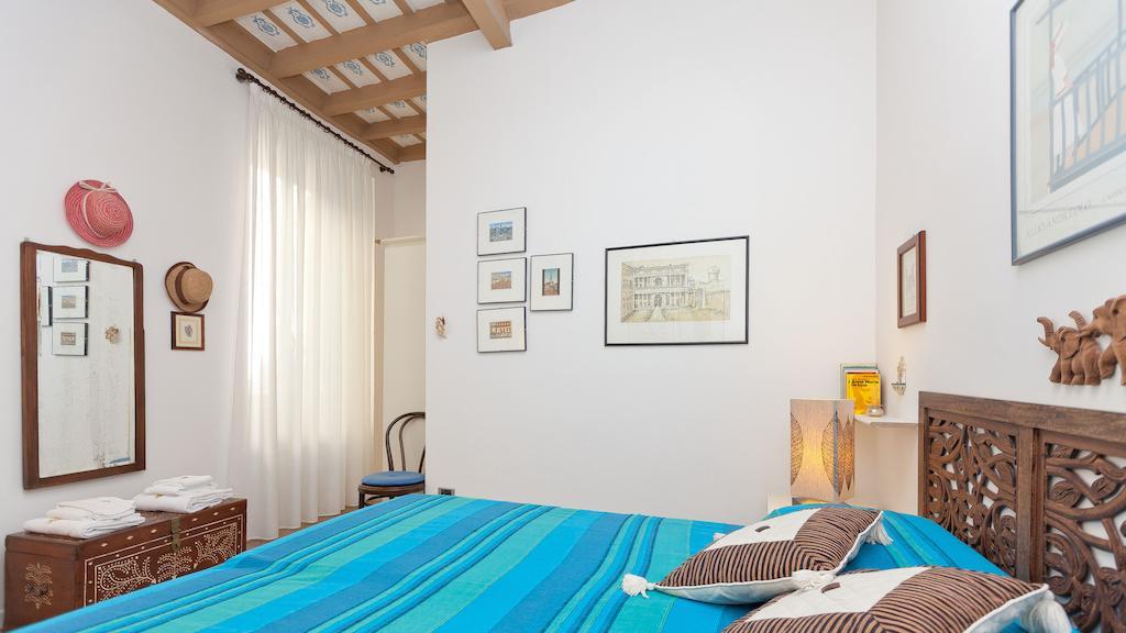Monti Apartment Rome Bilik gambar